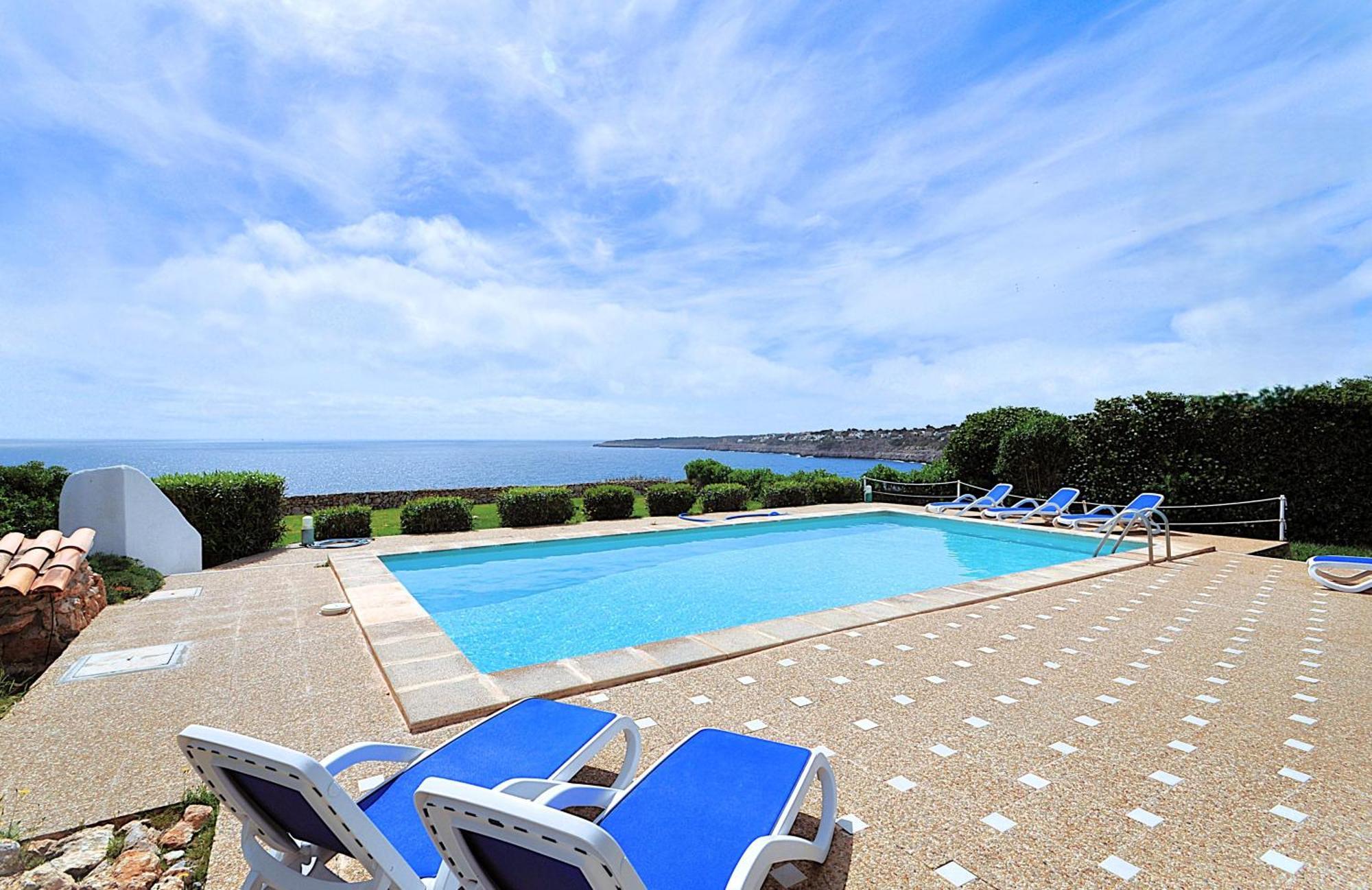 Villa Helios Villa En Cala Pi Con Vistas Despejadas Luaran gambar