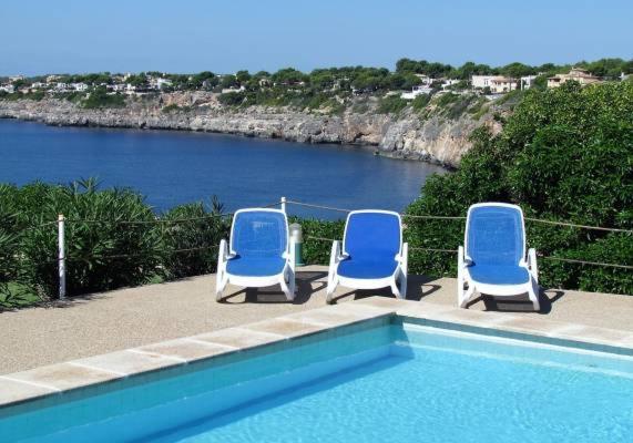 Villa Helios Villa En Cala Pi Con Vistas Despejadas Luaran gambar