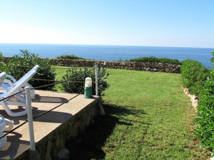 Villa Helios Villa En Cala Pi Con Vistas Despejadas Luaran gambar
